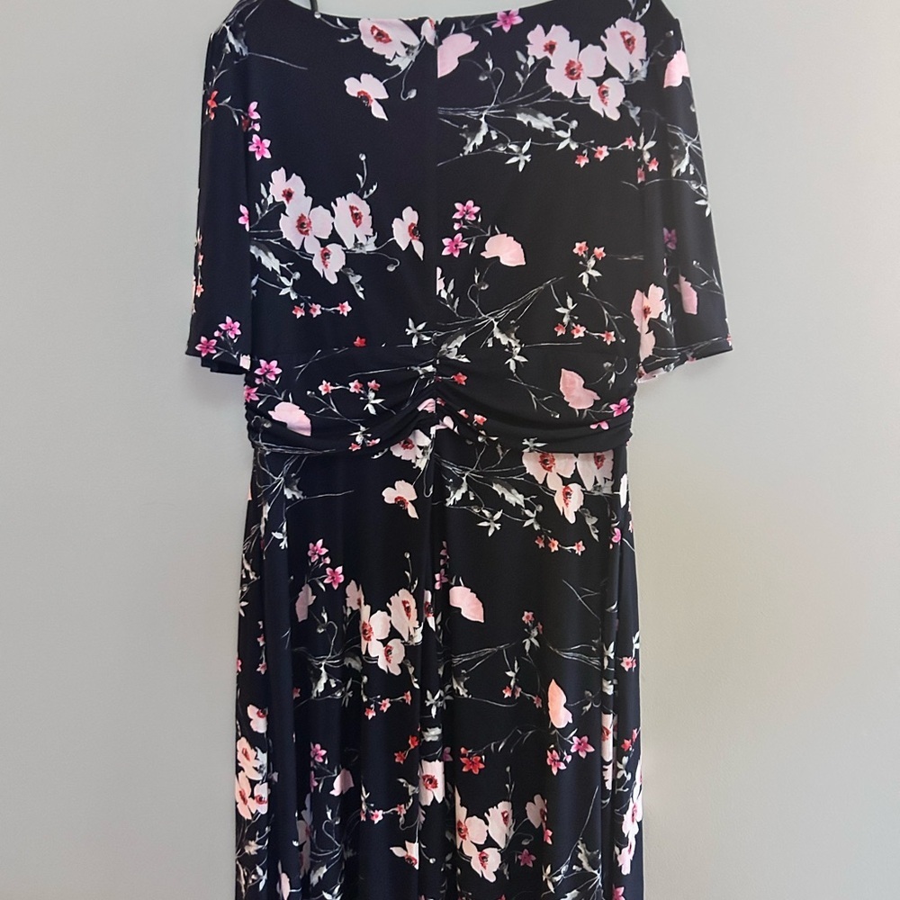 Floral Black Dress - Picture 3 of 3